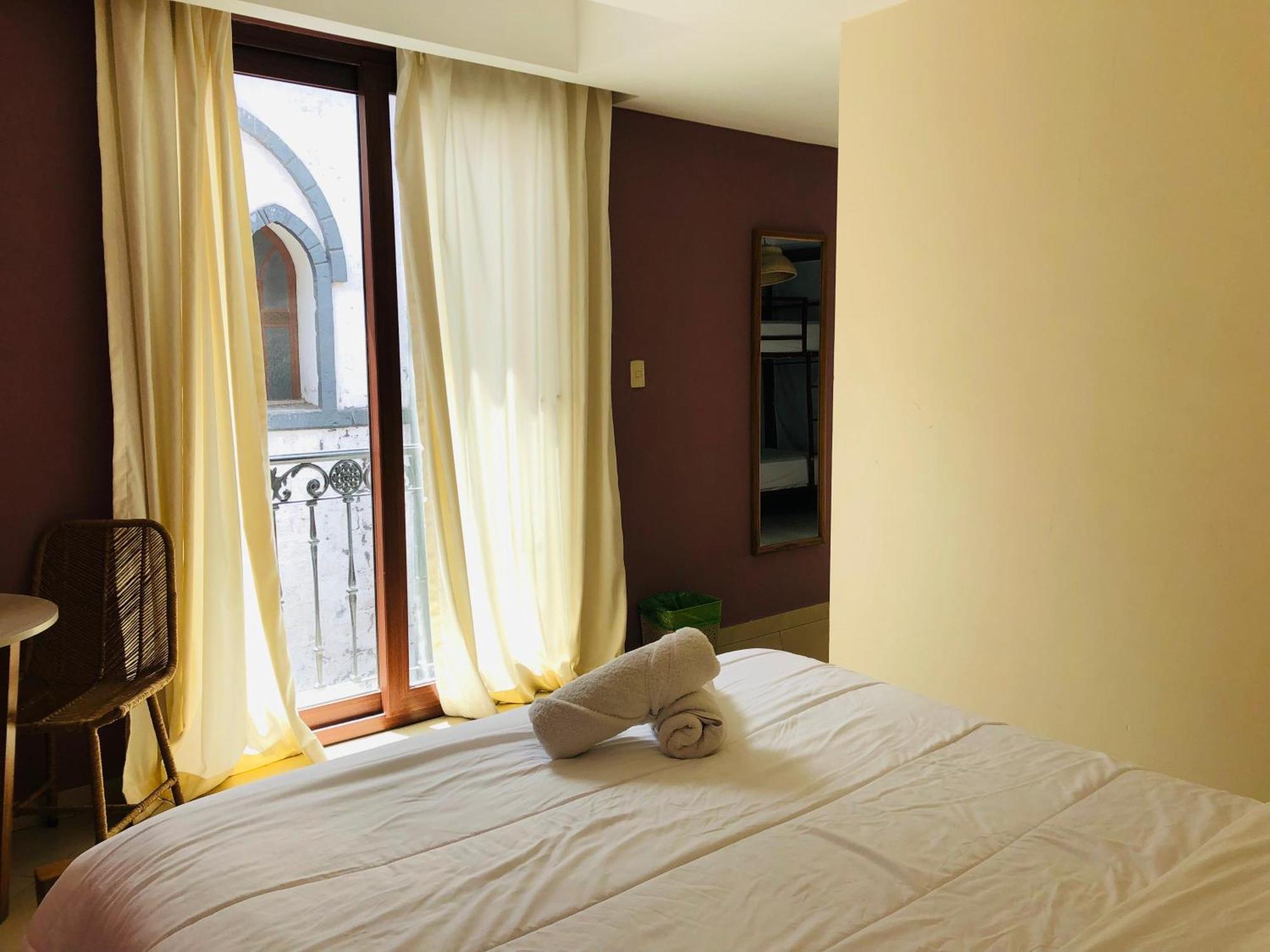 Hotel Socialtel Banos Extérieur photo